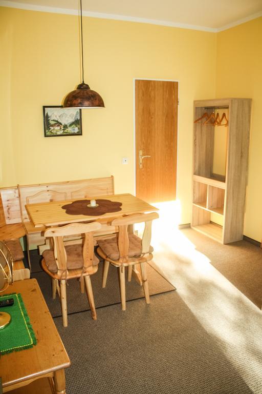 זיסהאופט Landgasthof Zur Quelle מראה חיצוני תמונה
