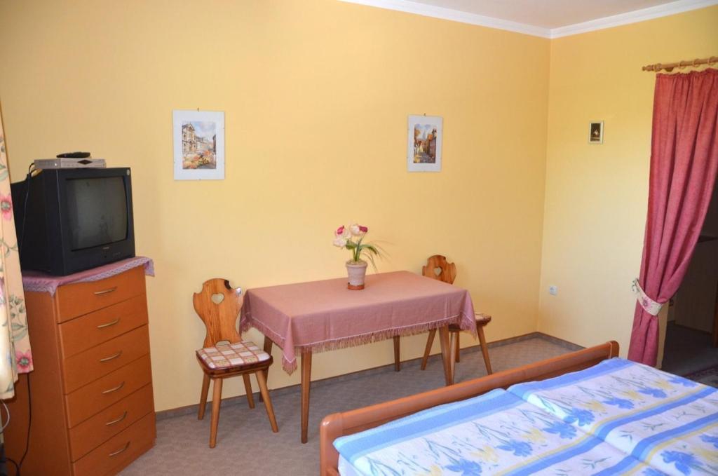 זיסהאופט Landgasthof Zur Quelle חדר תמונה